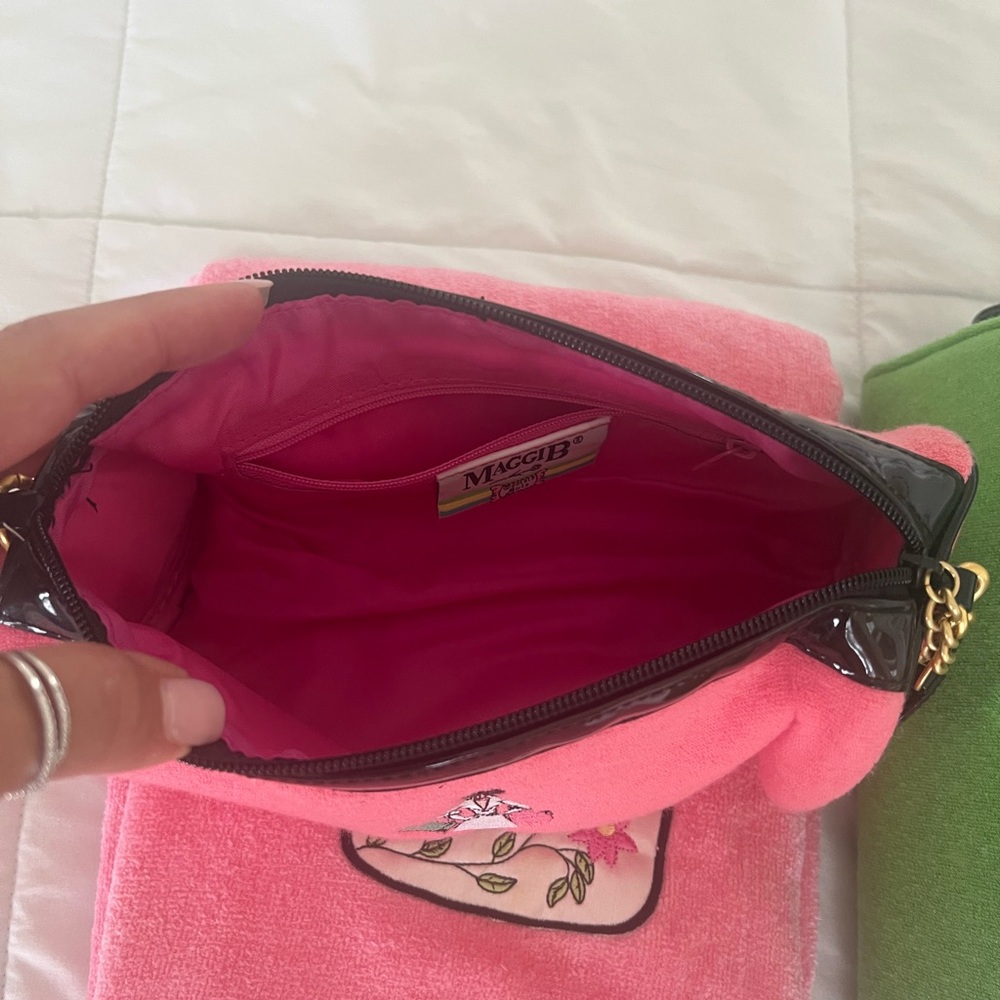Pink and Green toiletry Accessory Set - Picture 9 of 11